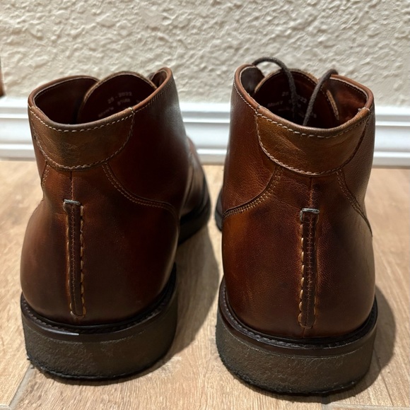 EUC Men\'s Brown Full Grain Leather Chukka Boots